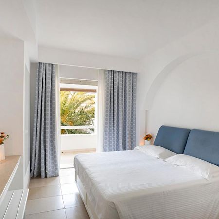 Ostuni A Mare Hotel ภายนอก รูปภาพ