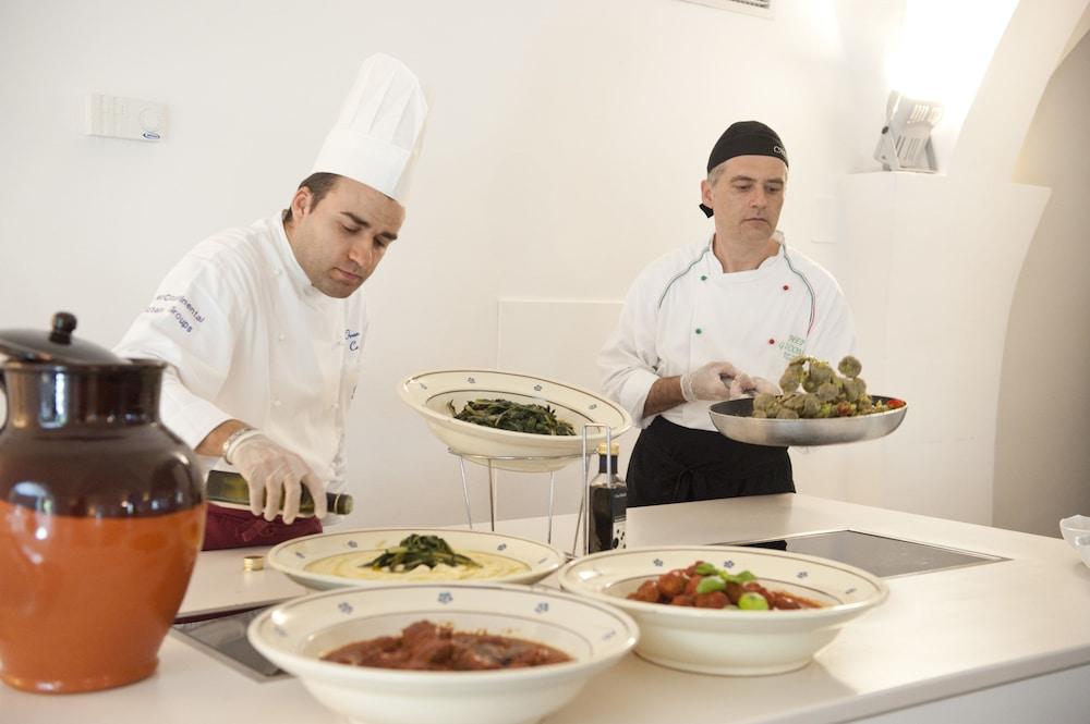 Ostuni A Mare Hotel ภายนอก รูปภาพ