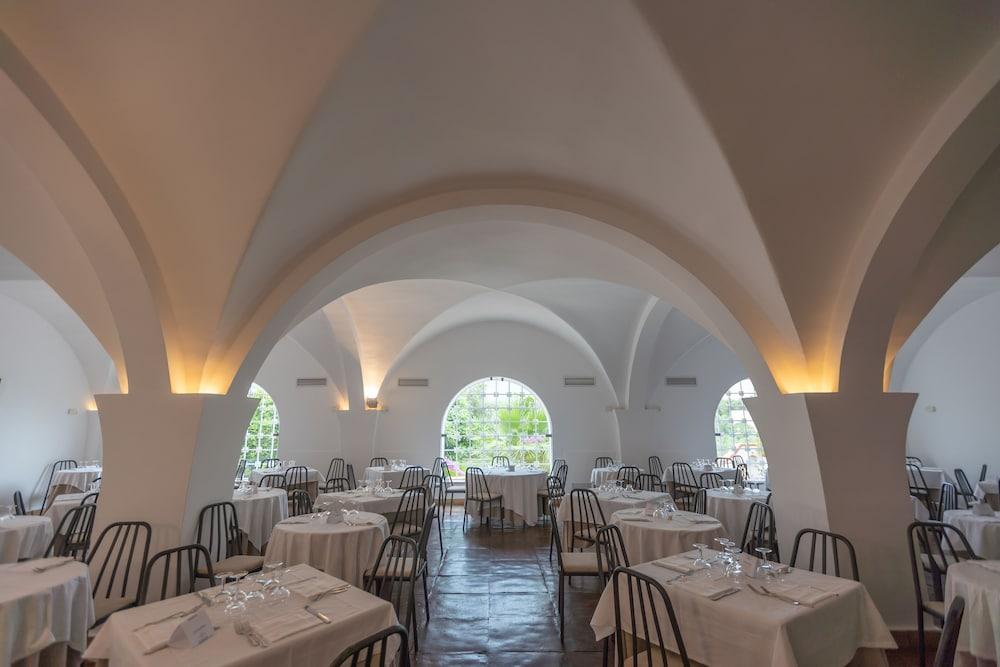 Ostuni A Mare Hotel ภายนอก รูปภาพ