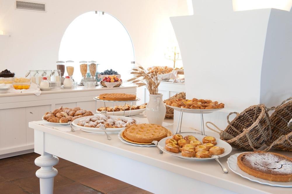 Ostuni A Mare Hotel ภายนอก รูปภาพ