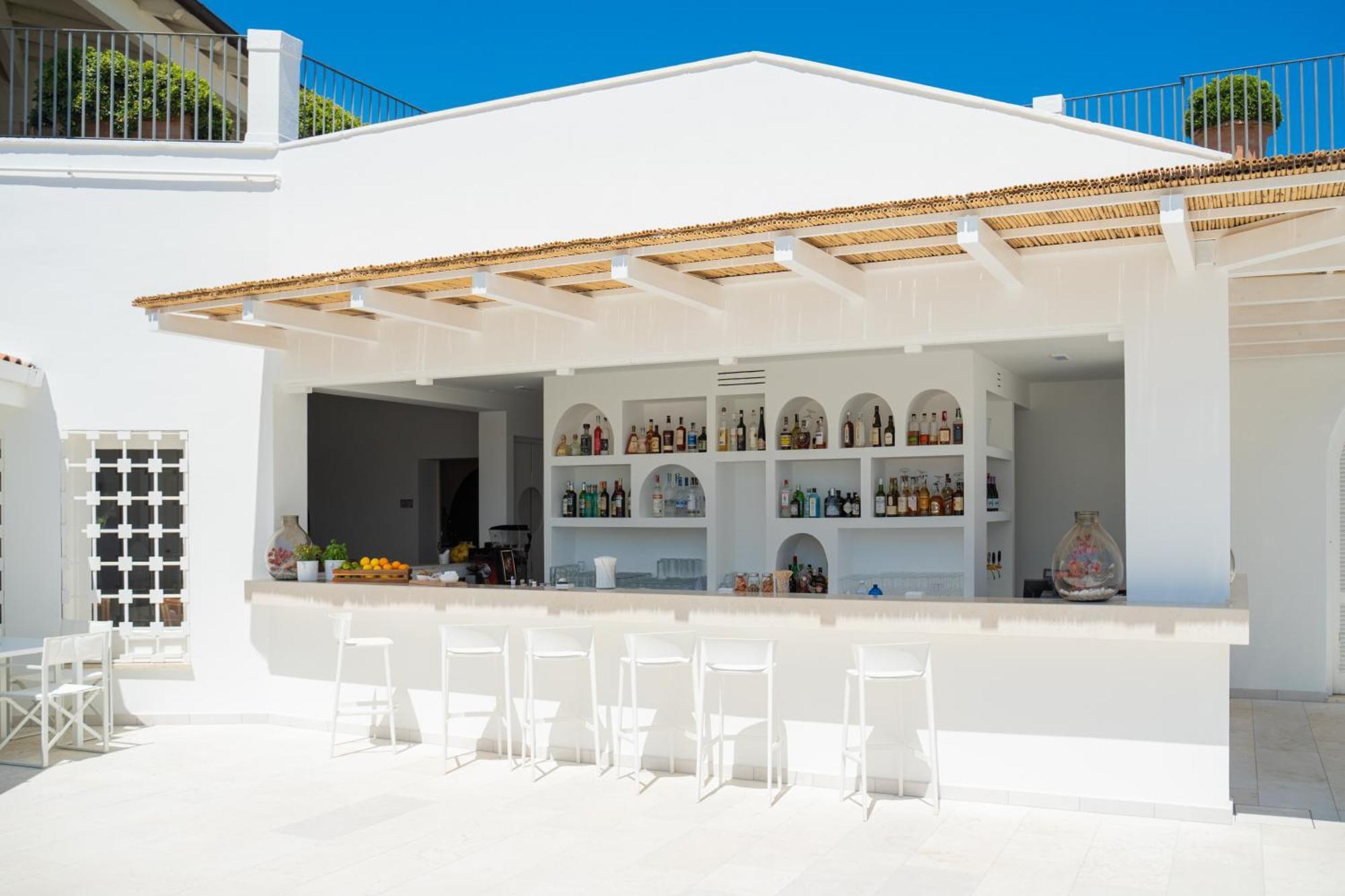 Ostuni A Mare Hotel ภายนอก รูปภาพ