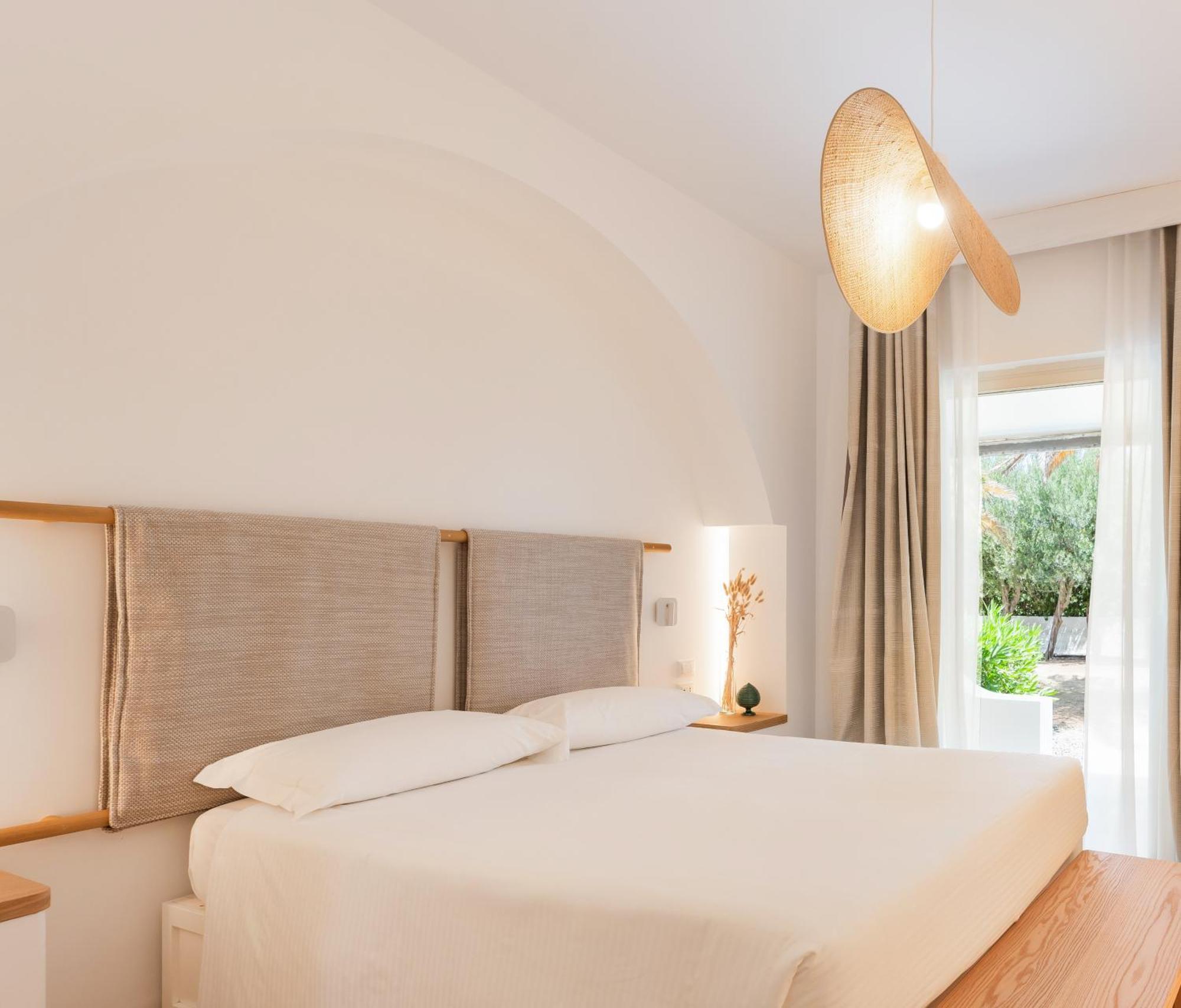 Ostuni A Mare Hotel ภายนอก รูปภาพ